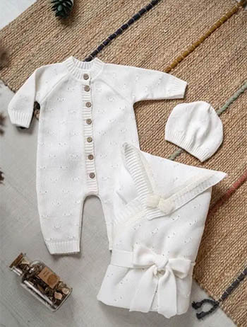 Одяг для немовлят 